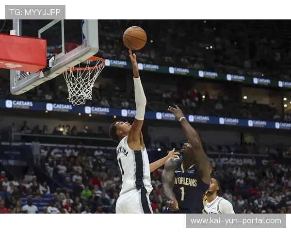 马刺季前赛让文班改打4号位,释放其协防能力 马刺季前赛让文班改打4号位,释放其协防能力