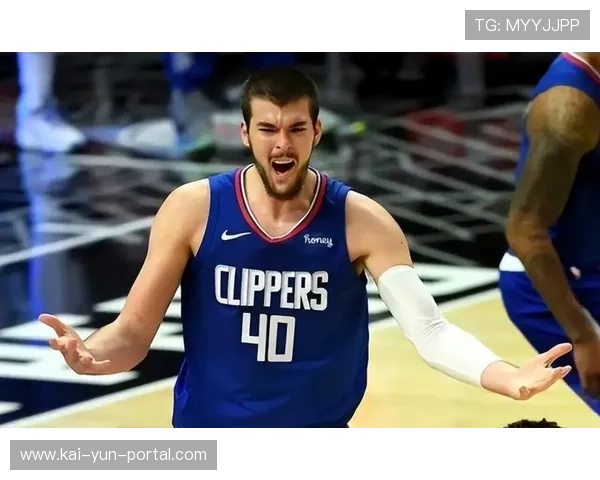 祖巴茨脚踝二级扭伤伤缺数周，快船内线轮换受影响