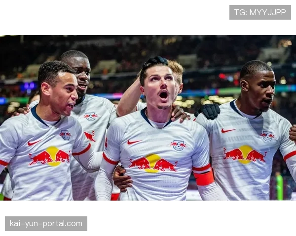 拜仁主场对阵莱比锡前瞻：两队均无新增伤员